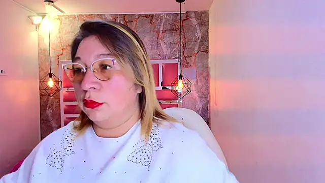 MaylinRosse  online show from February 27, 2026, 7:25 pm