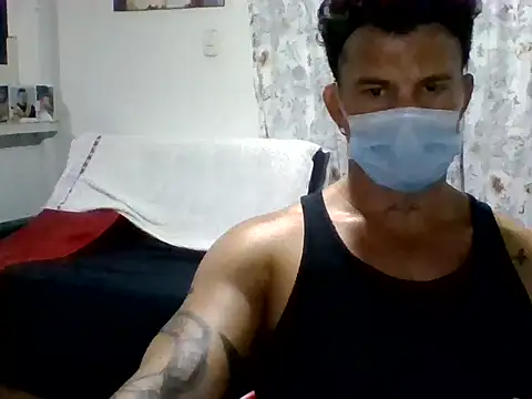 Snapshot of XavierFox1 chatting on September 19, 2025, 3:30 am XavierFox1 online show from September 19, 2025, 3:30 am