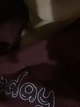 Snapshot of -Miraa- chatting on October 21, 2025, 1:45 pm -Miraa- online show from October 21, 2025, 1:45 pm