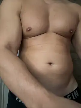 Snapshot of Magic-love1 chatting on October 5, 2025, 8:23 am Magic-love1 online show from October 5, 2025, 8:23 am