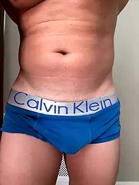 Snapshot of Magic-love1 chatting on October 9, 2025, 8:01 am Magic-love1 online show from October 9, 2025, 8:01 am