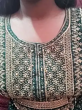 pari rani7 online show from November 15, 2025, 3:59 am