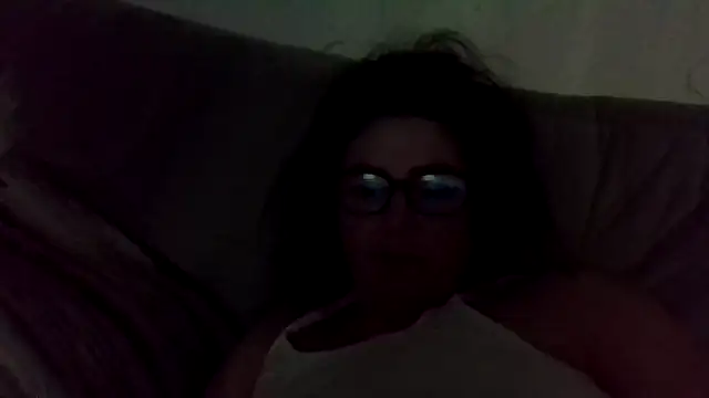 Rileyxxx69 online show from November 25, 2025, 3:39 am