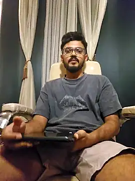 SilentSpecter online show from September 21, 2025, 1:35 pm