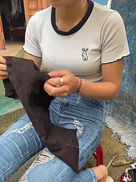 phuongxinhxan online show from April 3, 2026, 1:58 am