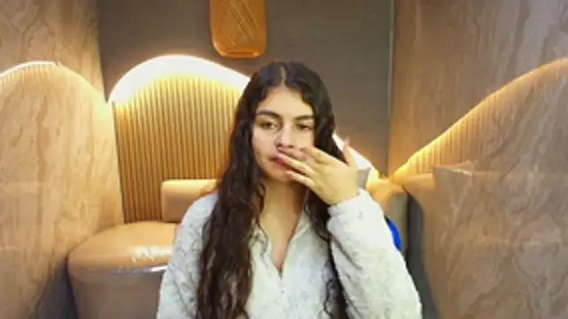 dany r  online show from October 15, 2025, 1:00 pm