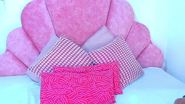 MyApril   online show from May 29, 2026, 12:25 pm