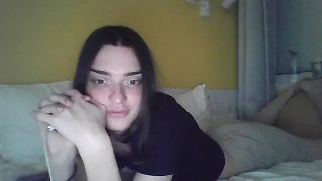 Luna Samosienko online show from September 23, 2025, 3:59 pm