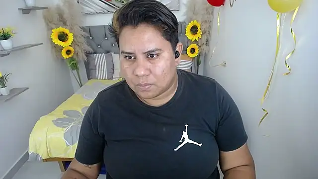 Snapshot of hotlesby_valery chatting on October 9, 2025, 6:50 pm hotlesby valery online show from October 9, 2025, 6:50 pm