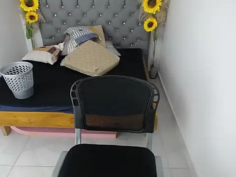 Snapshot of hotlesby_valery chatting on February 3, 2026, 11:59 am hotlesby valery online show from February 3, 2026, 11:59 am