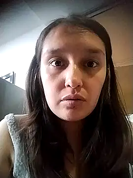 Snapshot of Karla-giraldo_ chatting on October 15, 2025, 9:04 pm Karla-giraldo online show from October 15, 2025, 9:04 pm