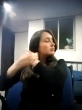 Snapshot of Karla-giraldo_ chatting on November 9, 2025, 5:17 am Karla-giraldo online show from November 9, 2025, 5:17 am