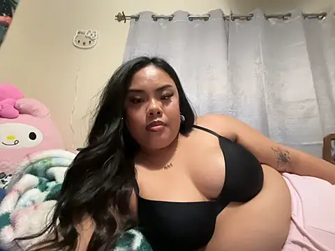 kiaradanielaxx online show from January 13, 2026, 3:01 am