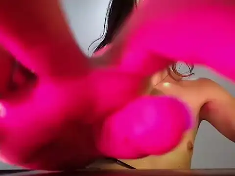 Snapshot of SweetAri_miau2 chatting on September 27, 2025, 9:14 am SweetAri miau2 online show from September 27, 2025, 9:14 am