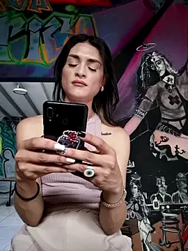 Snapshot of SweetAri_miau2 chatting on October 6, 2025, 9:23 pm SweetAri miau2 online show from October 6, 2025, 9:23 pm