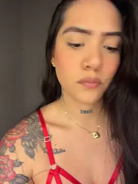 liahouses online show from April 9, 2026, 11:43 pm