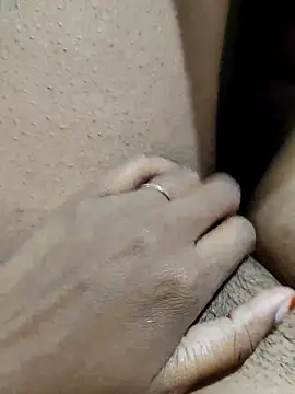 Snapshot of auntybbk chatting on October 12, 2025, 4:22 am auntybbk online show from October 12, 2025, 4:22 am