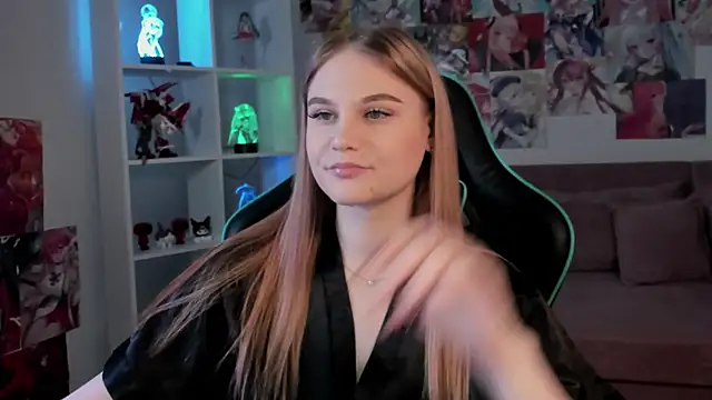 AriaWell online show from November 13, 2025, 5:28 am