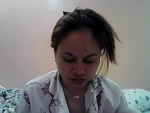Snapshot of Amarrahlyn chatting on October 9, 2025, 9:35 pm Amarrahlyn online show from October 9, 2025, 9:35 pm