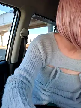 takusaki223 online show from November 16, 2025, 3:45 am