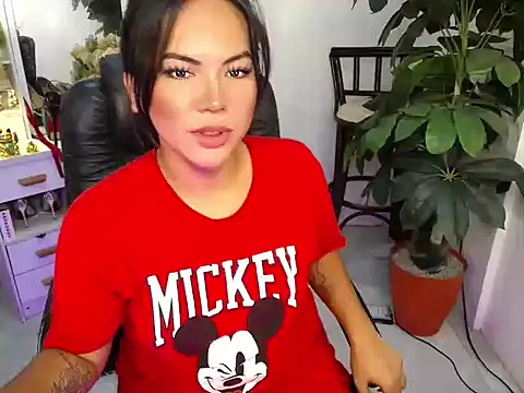 AngelitaDeputouch online show from November 8, 2025, 11:10 am