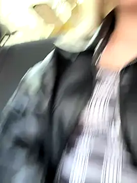 RonnieKiss online show from September 23, 2025, 2:36 am