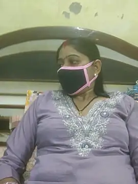 Cute-Charvii online show from November 11, 2025, 4:45 am