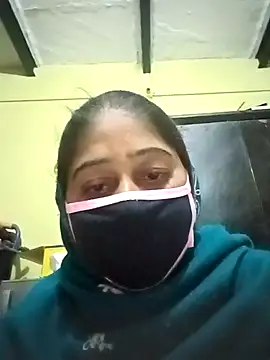 Cute-Charvii online show from January 17, 2026, 2:16 am