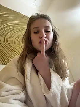 Niksa99x online show from February 9, 2026, 6:23 pm