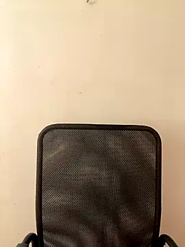 AZ37866 online show from September 26, 2025, 1:53 am