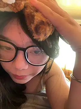 AZ37866 online show from October 14, 2025, 1:50 am