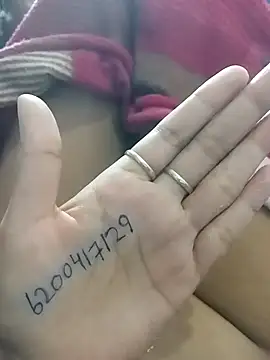 Snapshot of JassiKumari02 chatting on April 8, 2026, 7:25 pm JassiKumari02 online show from April 8, 2026, 7:25 pm