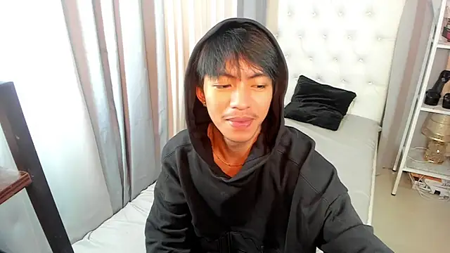 Snapshot of jayxxxlovescock chatting on December 21, 2025, 4:25 pm jayxxxlovescock online show from December 21, 2025, 4:25 pm