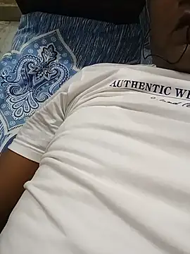 ROXX121 online show from October 6, 2025, 11:57 pm