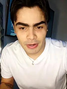 Mason grey online show from October 17, 2025, 7:16 pm