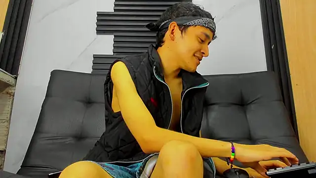 Amun obsidian online show from October 17, 2025, 12:19 pm