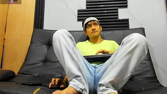 Amun obsidian online show from November 12, 2025, 12:05 pm