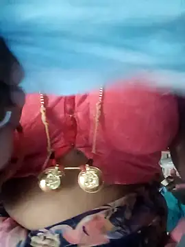 Snapshot of TeluguCuplehyd chatting on October 31, 2025, 4:13 am TeluguCuplehyd online show from October 31, 2025, 4:13 am