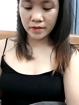 Snapshot of Norah-h chatting on October 26, 2025, 3:51 pm Norah-h online show from October 26, 2025, 3:51 pm