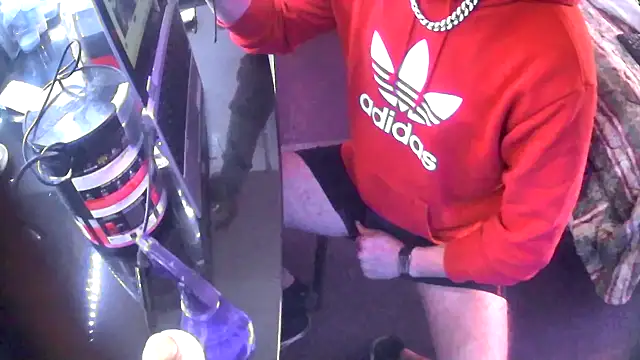 andrewspencer6969 online show from October 31, 2025, 12:50 pm