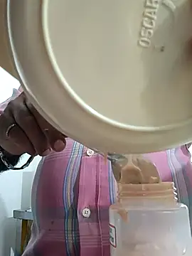 Snapshot of Shergillvicky69 chatting on September 24, 2025, 7:23 am Shergillvicky69 online show from September 24, 2025, 7:23 am