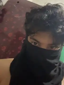 Snapshot of hiii_hottea chatting on December 14, 2025, 12:43 pm hiii hottea online show from December 14, 2025, 12:43 pm