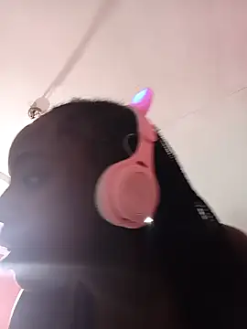 Snapshot of BlackPearl_19 chatting on March 3, 2026, 2:56 pm BlackPearl 19 online show from March 3, 2026, 2:56 pm