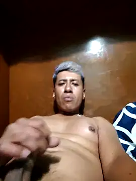 Carlos27hot online show from February 18, 2026, 8:10 am