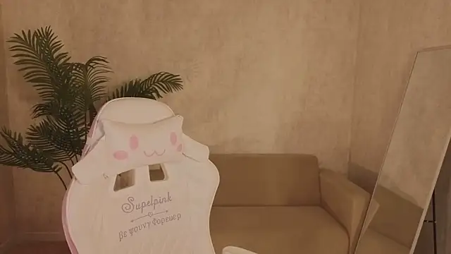 kianawhite online show from December 15, 2025, 3:16 pm