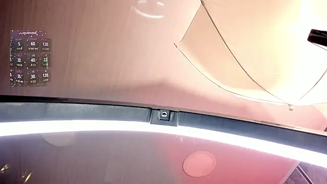 Snapshot of amaraa_lewiis chatting on November 12, 2025, 12:16 pm amaraa lewiis online show from November 12, 2025, 12:16 pm