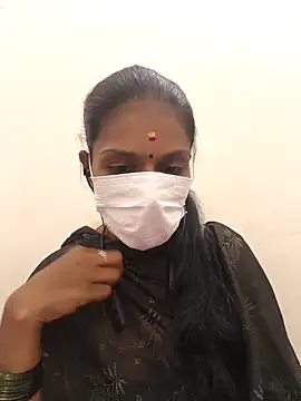 Tamil Yalini12 online show from November 12, 2025, 7:13 pm