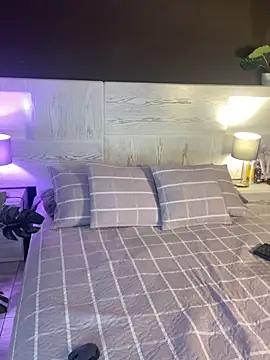 Camila Nyx online show from December 5, 2025, 2:36 pm