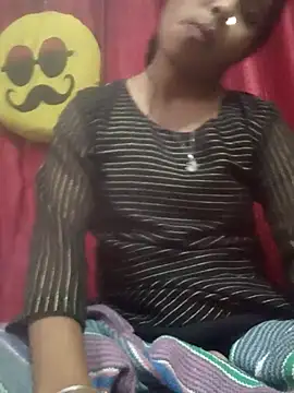 Snapshot of Mansi01 chatting on October 9, 2025, 11:08 am Mansi01 online show from October 9, 2025, 11:08 am