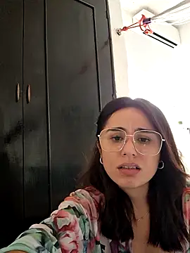 Snapshot of Akane24 chatting on September 21, 2025, 8:43 pm Akane24 online show from September 21, 2025, 8:43 pm